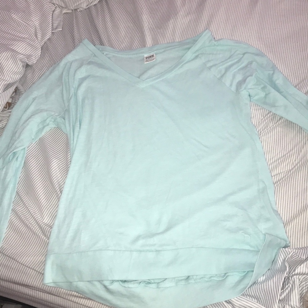 *2 for 20*PINK long sleeved shirt